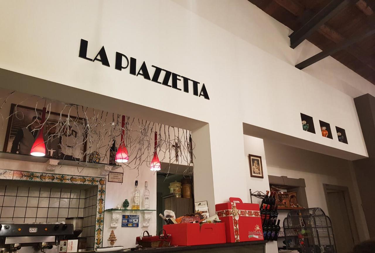 Affittacamere La Piazzetta Guest house 2*